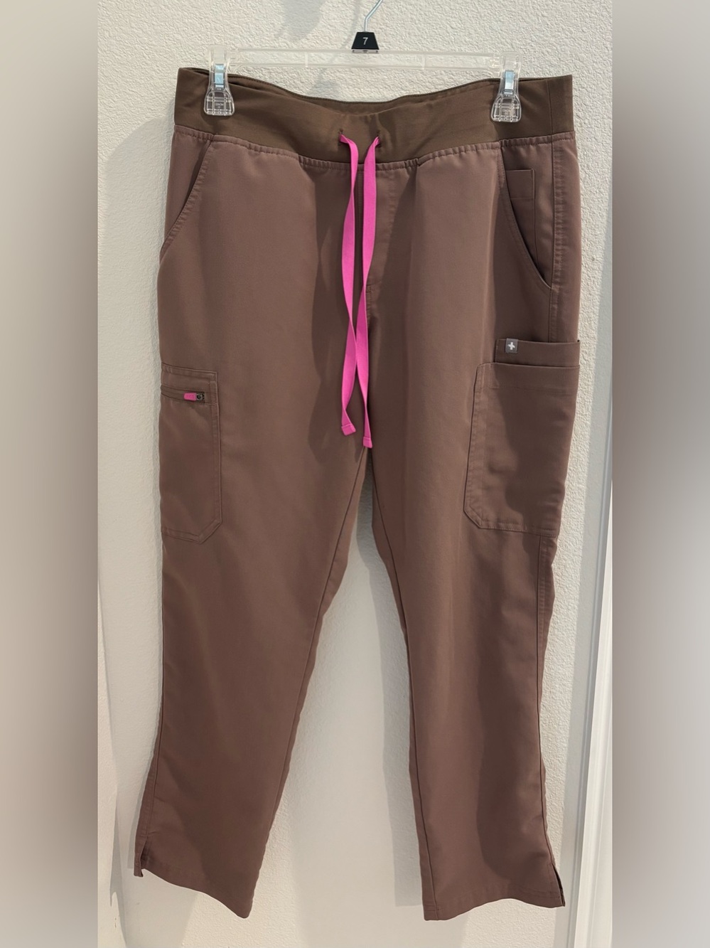 FIGS Women’s Smokey Taupe Yola Petite Skinny Scrub Pants 2.0 - MP